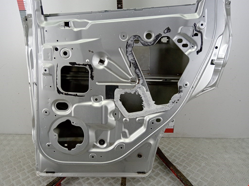 Б/У Дверь задняя правая. Состояние - Хорошее, FORD, Номер: 2271156