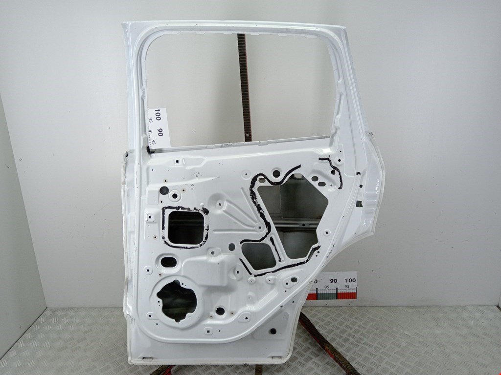 Б/У Дверь задняя правая. Состояние - Хорошее, FORD, Номер: 2271156