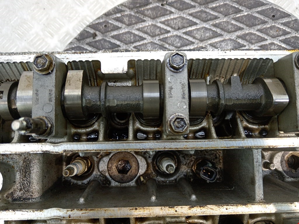 Б/У Головка блока цилиндров (ГБЦ). Состояние - Хорошее, FORD, Номер: XS4E6090BA