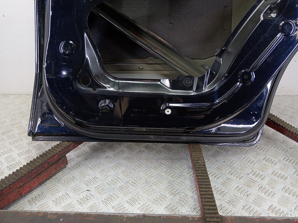 Б/У Дверь задняя правая. Состояние - Хорошее, BMW, Номер: 41527261482