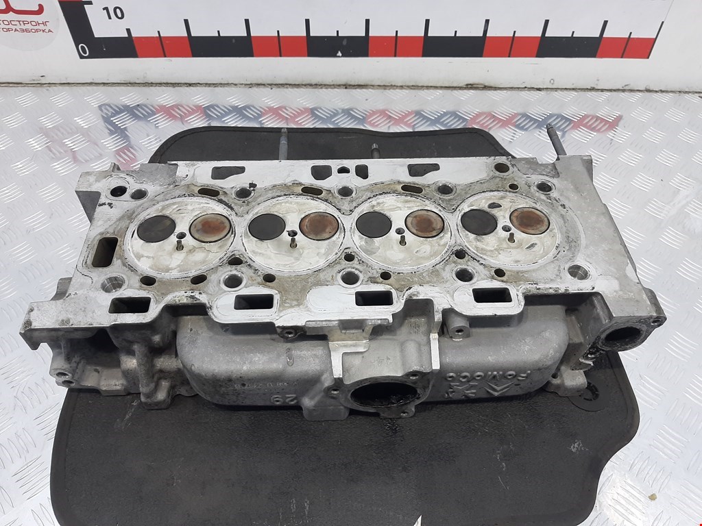 Б/У Головка блока цилиндров (ГБЦ). Состояние - Хорошее, FORD, Номер: 1850526