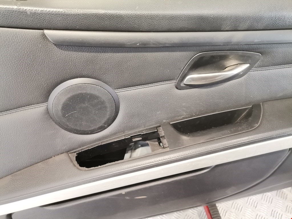 Б/У Дверь 41517200570 передняя правая BMW 3. Состояние - Хорошее, BMW, Номер: 41517200570