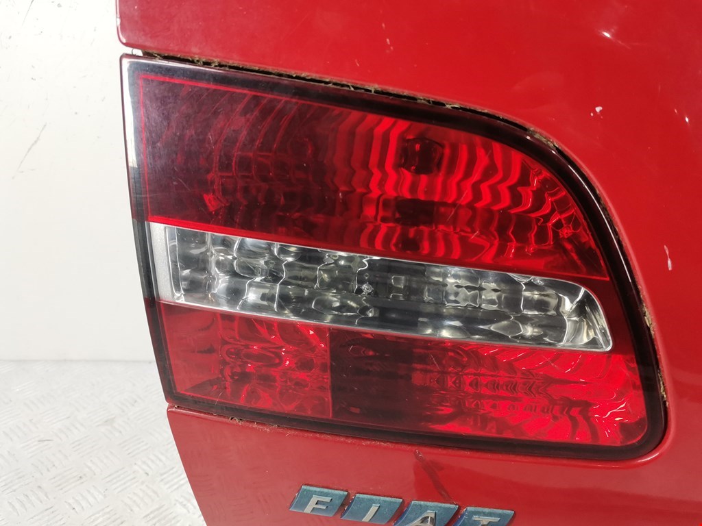 Б/У Крышка багажника (дверь багажника). Состояние - Хорошее, Fiat/Alfa/Lancia, Номер: 51721898