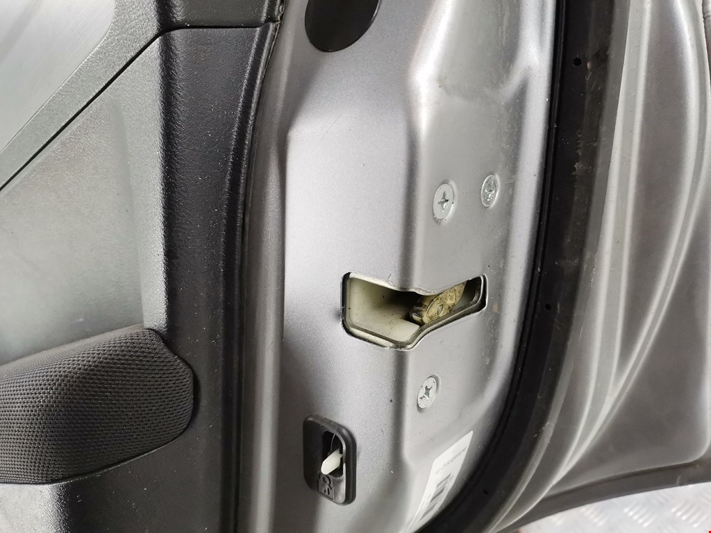 Б/У Дверь задняя правая. Состояние - Хорошее, HONDA, Номер: 67510SWAA00
