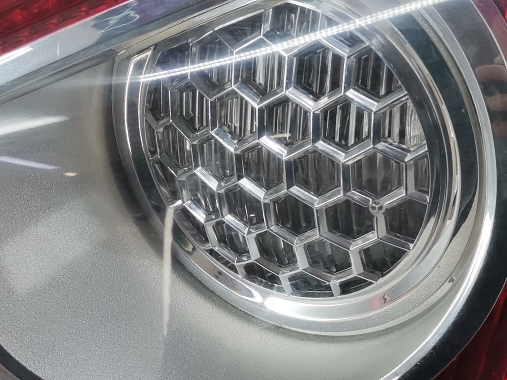 Б/У Фонарь крышки багажника правый. Состояние - Хорошее, FORD, Номер: 8V4113A602AD
