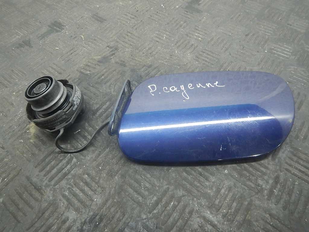 Лючок бензобака PORSCHE Cayenne 955/957 2002-2010