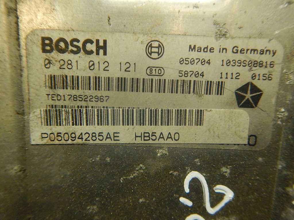 Блок управления двигателя (ЭБУ) CHRYSLER Voyager IV RG 2001-2007