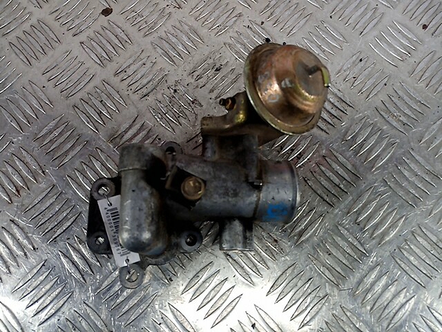 Заслонка дроссельная электрическая TOYOTA Yaris 1999-2005