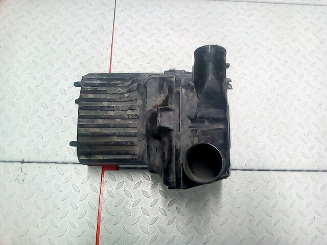 Корпус воздушного фильтра NISSAN Micra K11 1992-2002