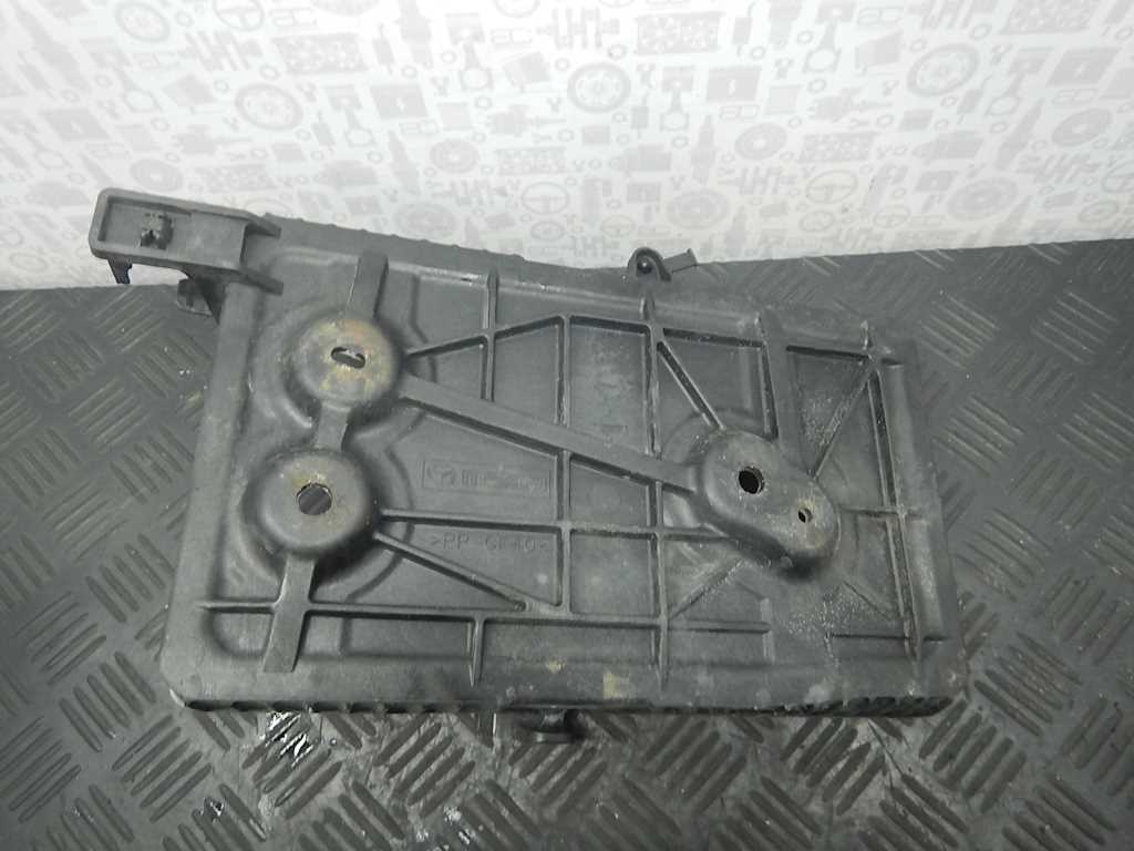 Крепление АКБ (корпус/подставка) MAZDA Mazda 6 GH 2007-2012
