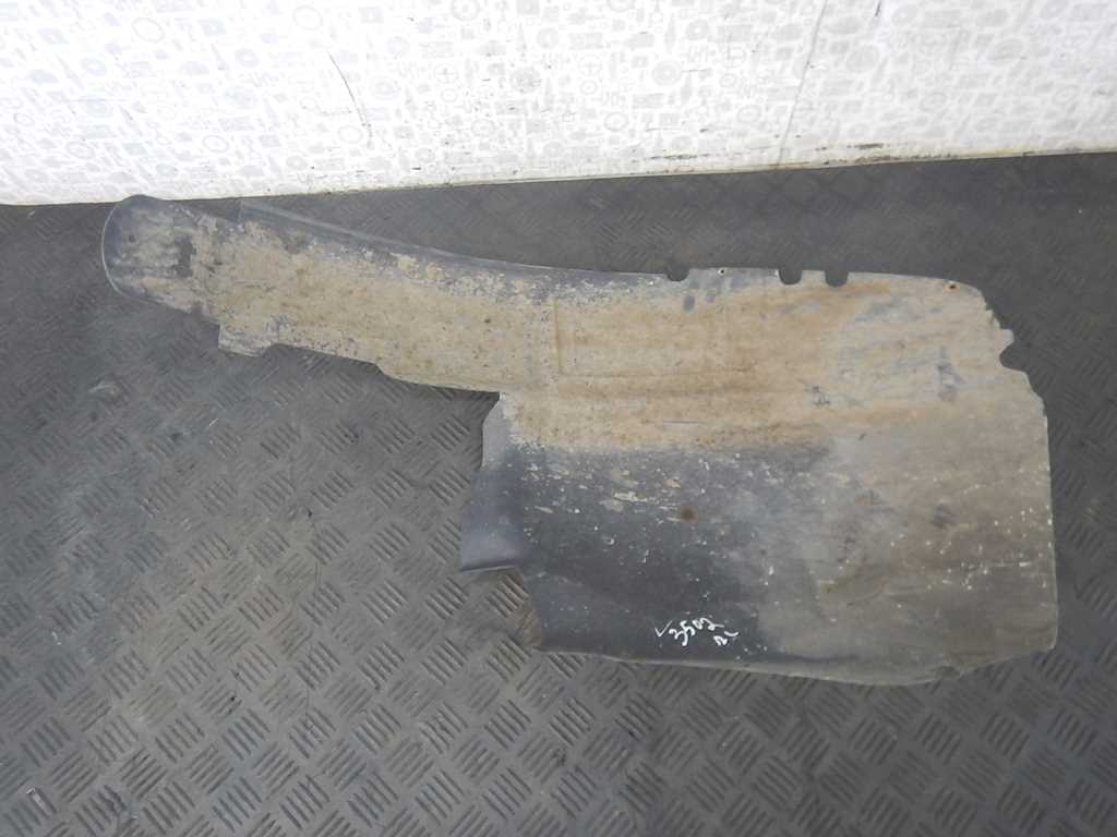 Локер (подкрылок) передний левый CHRYSLER Voyager IV RG 2001-2007