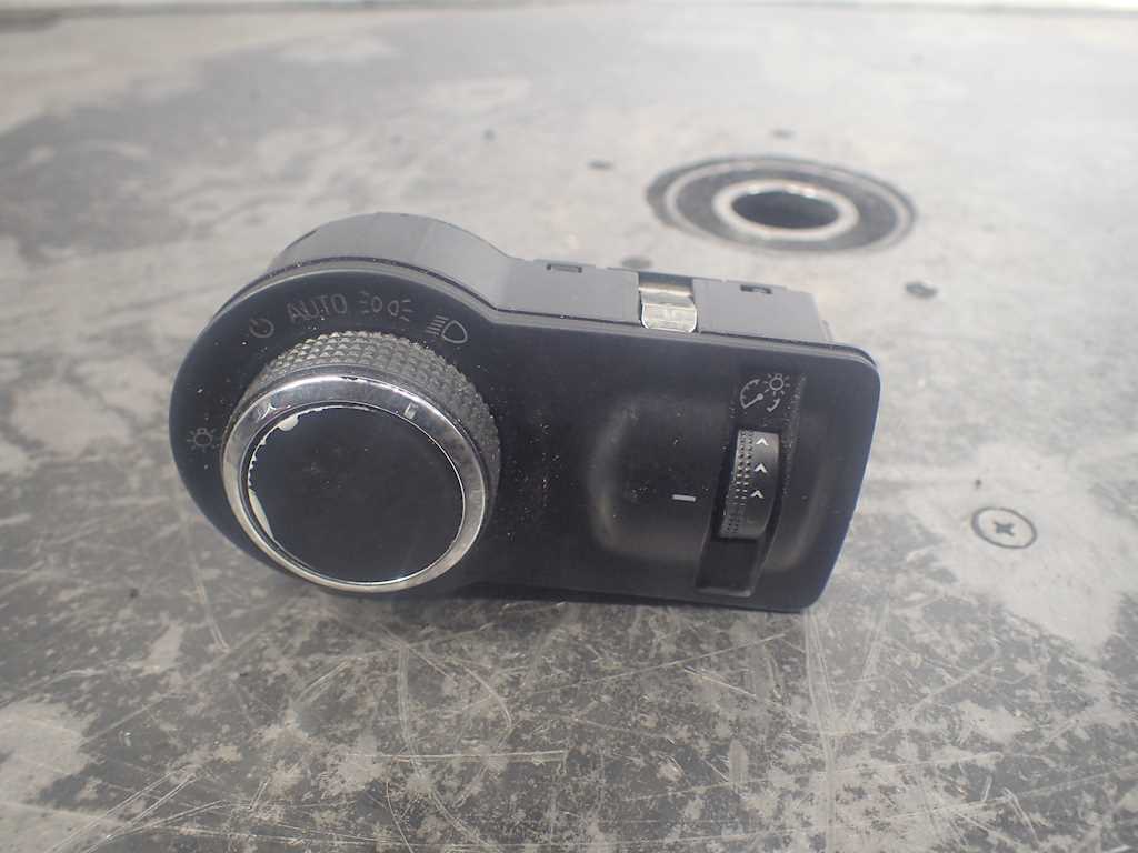 Переключатель света фар CHEVROLET Cruze 2009-2015