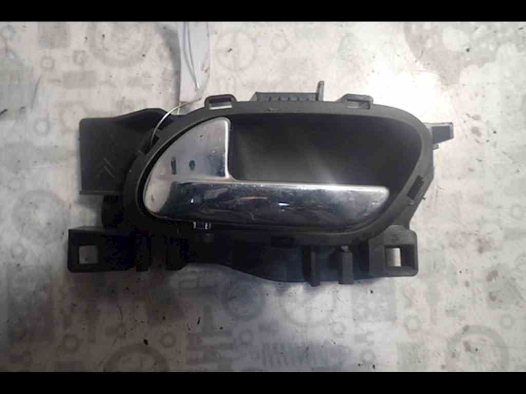 Ручка дверная передняя внутренняя левая PEUGEOT 207 2006-2015