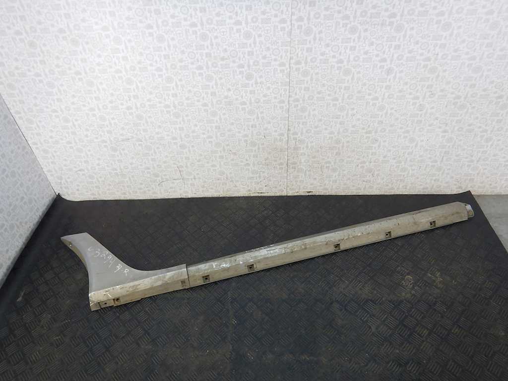 Накладка декоративная на порог правая Renault Koleos (2008-2016)