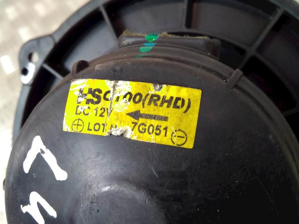 Моторчик (мотор) отопителя салона OPEL Antara 2006-2015