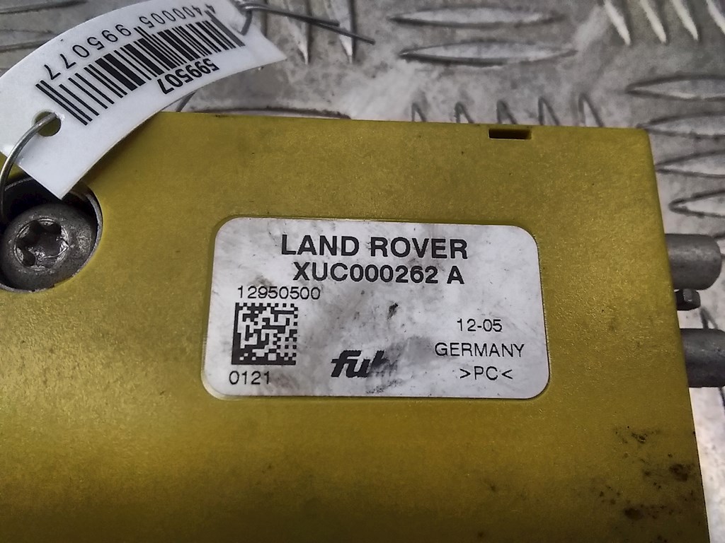 Усилитель антенны LAND ROVER Discovery III 2005-2009