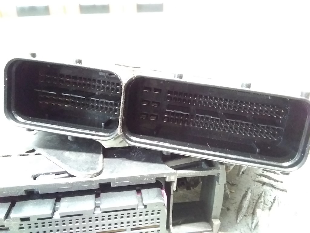 Блок управления двигателя (ЭБУ) DODGE Caliber 2006-2011