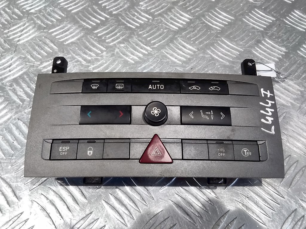 Блок управления климат-контроля Citroen C5 1 (2000-2008)