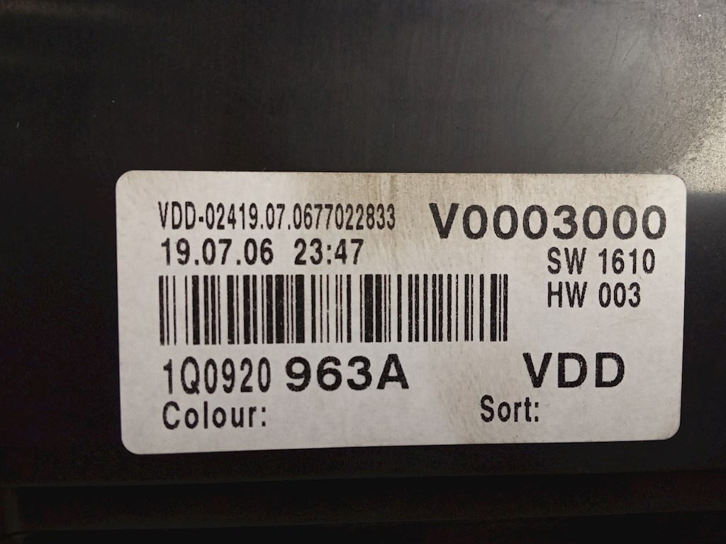 Панель приборов (щиток) VOLKSWAGEN Eos 2006-2015