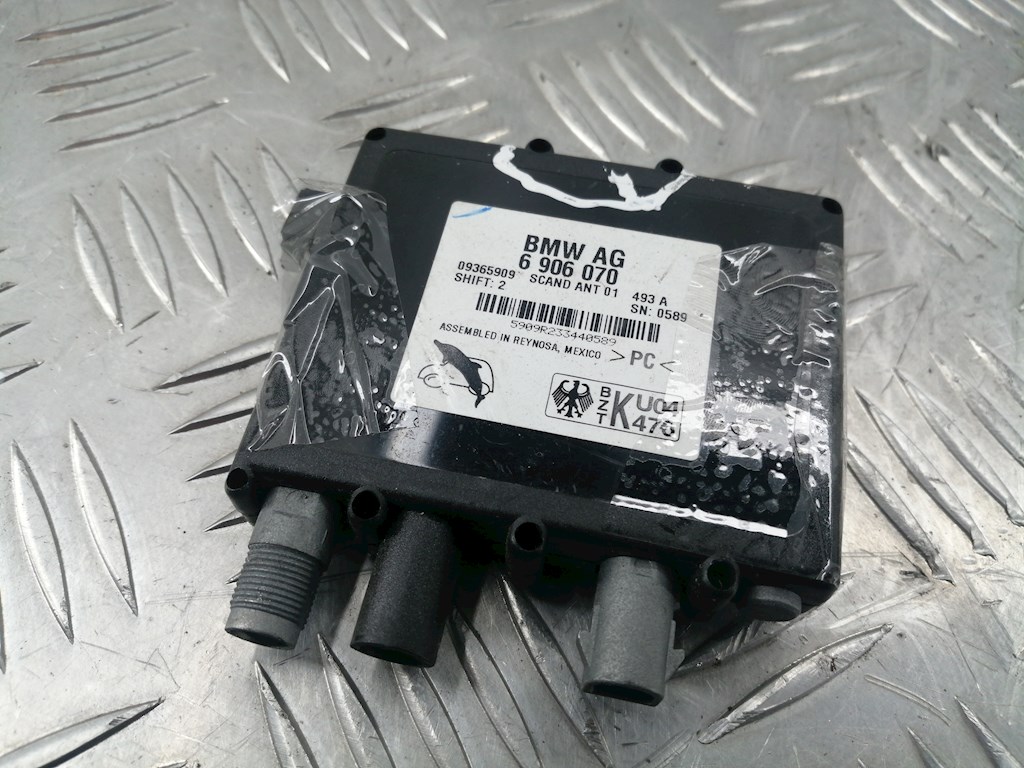 Усилитель антенны BMW X5 E53 1999-2006