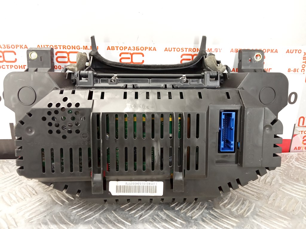 Панель приборов (щиток) AUDI A8 D3 2003-2010