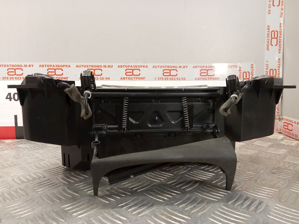 Панель приборов (щиток) AUDI A8 D3 2003-2010