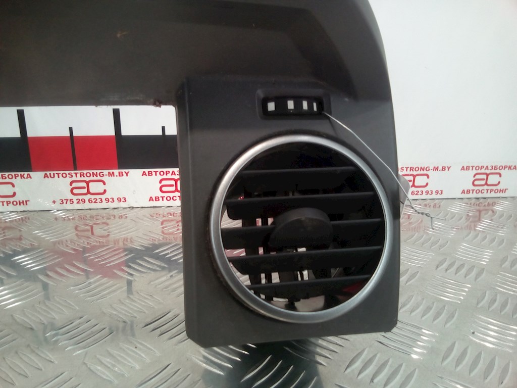 Дефлектор воздушный LAND ROVER Discovery III 2005-2009