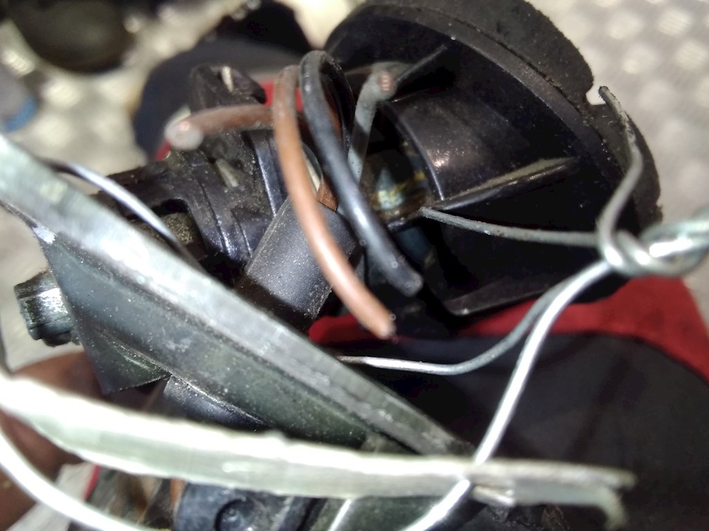 Замок багажника (крышки двери) FIAT Punto II (188) 1999-2007