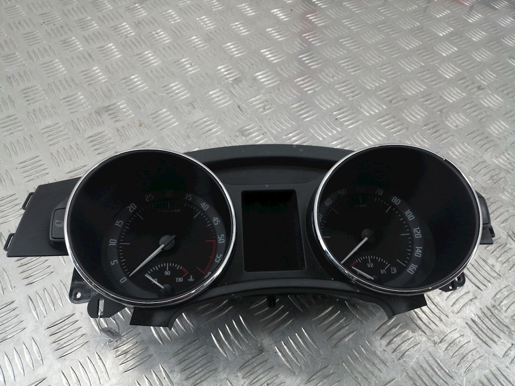 Панель приборов (щиток) SKODA Superb 2008-2015
