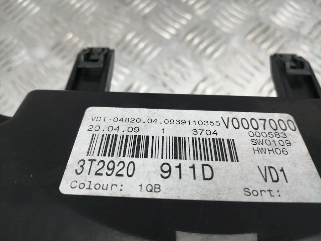 Панель приборов (щиток) SKODA Superb 2008-2015