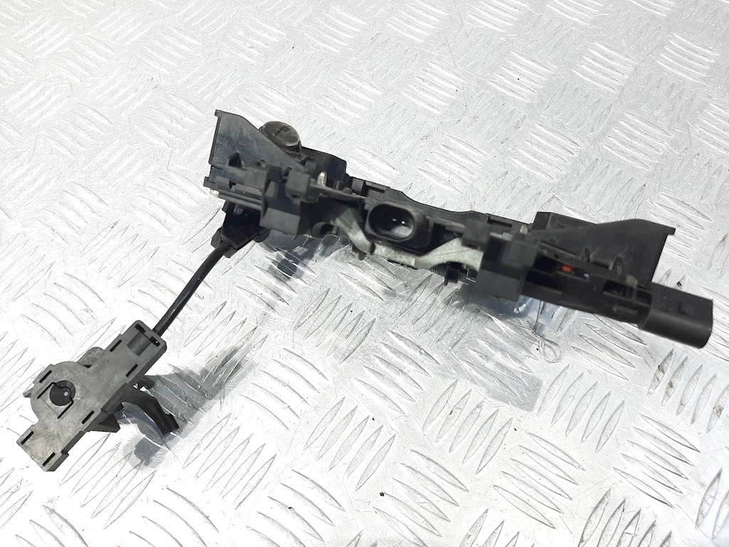 Кронштейн ручки AUDI A8 D3 2003-2010