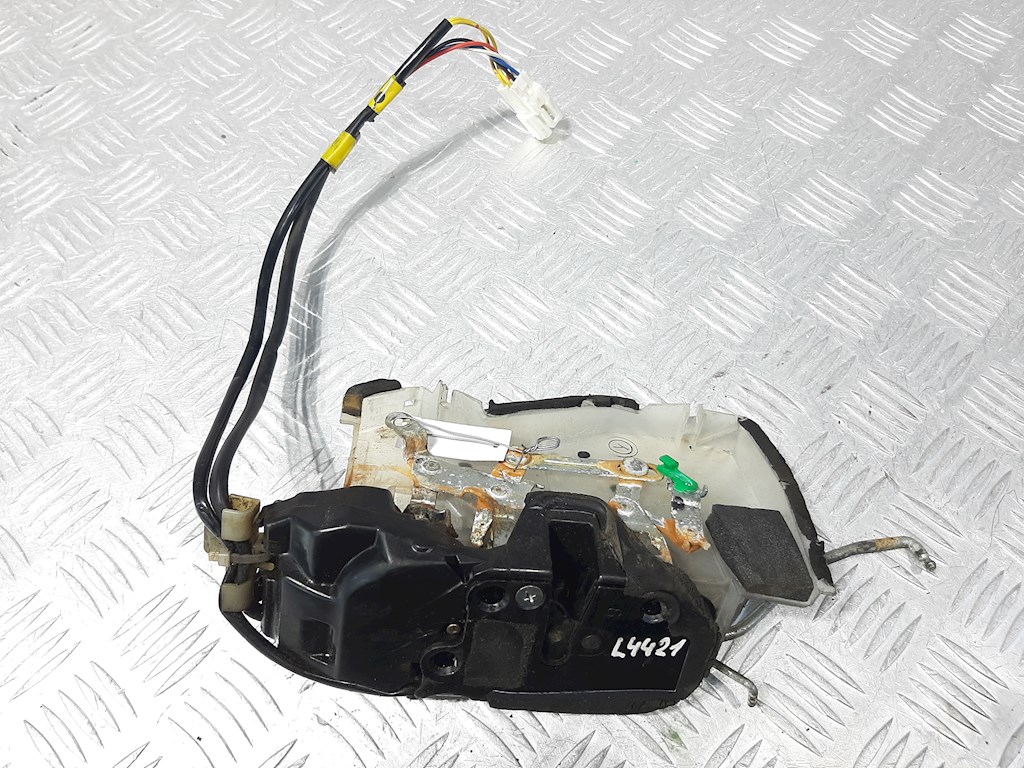 Замок двери передней правой Lexus LS 2 (UCF20) (1994-2000)