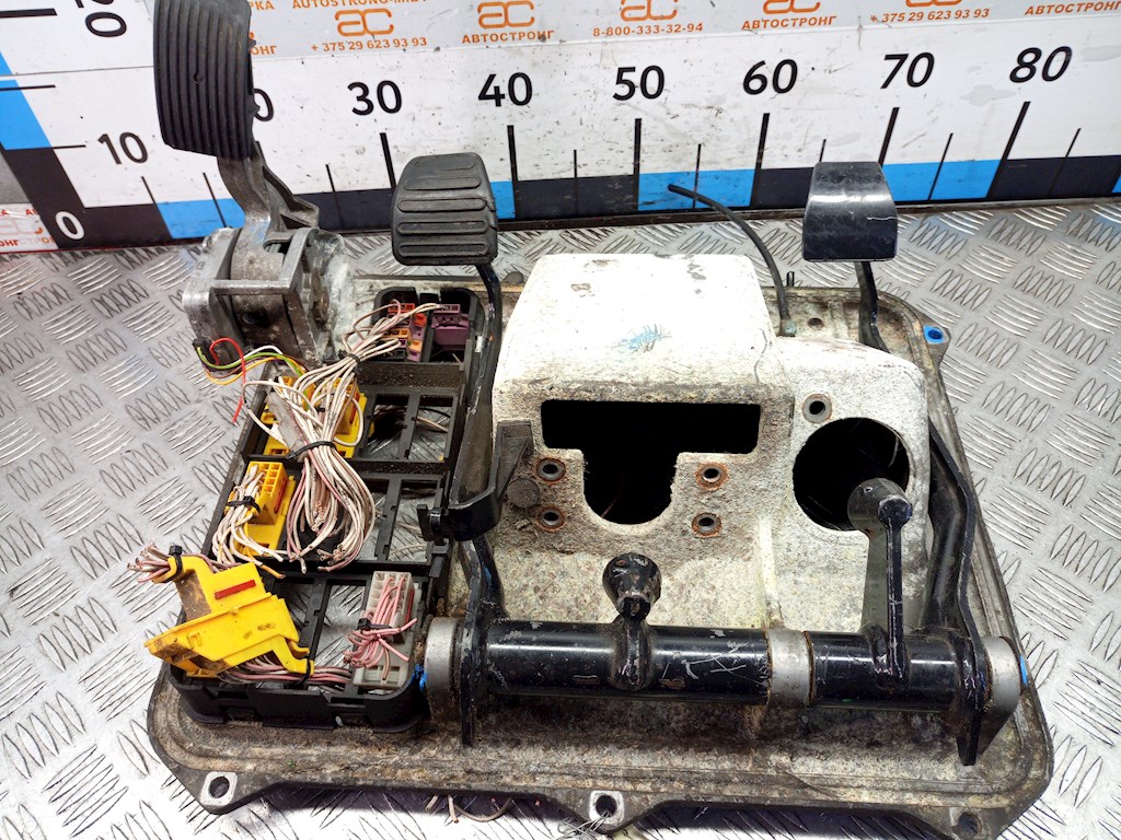 Блок педалей (педальный узел) MAN TGL 2005-н.в.