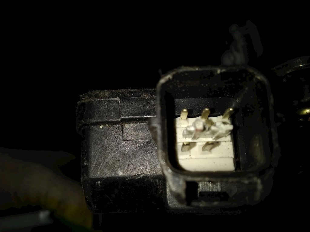 Замок двери задней левой HYUNDAI Santa Fe SM/ Classic 2000-2012