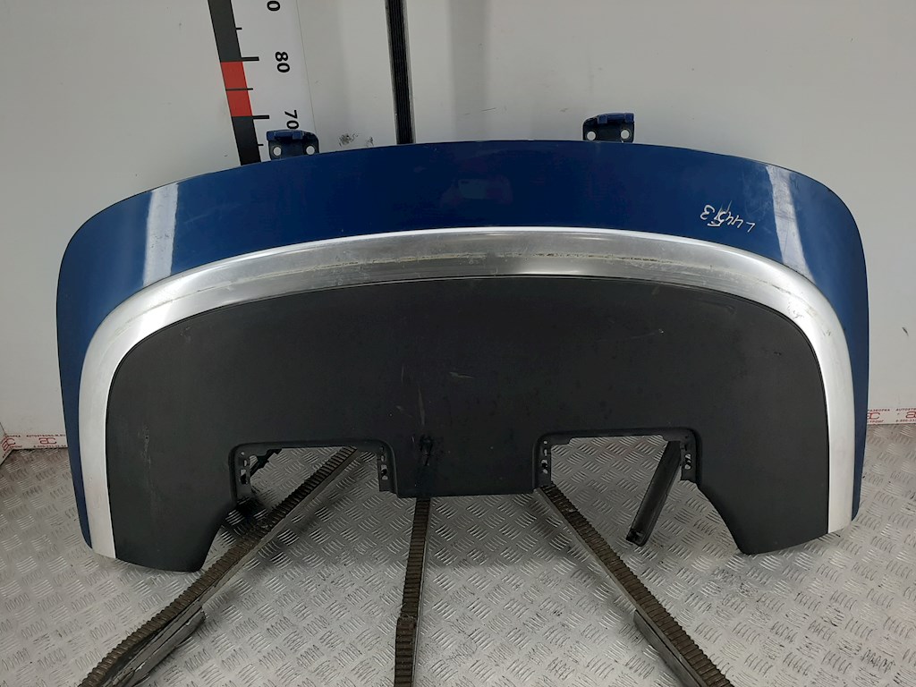 Крышка отделения для складного верха Audi A4 B6 (2000-2006)