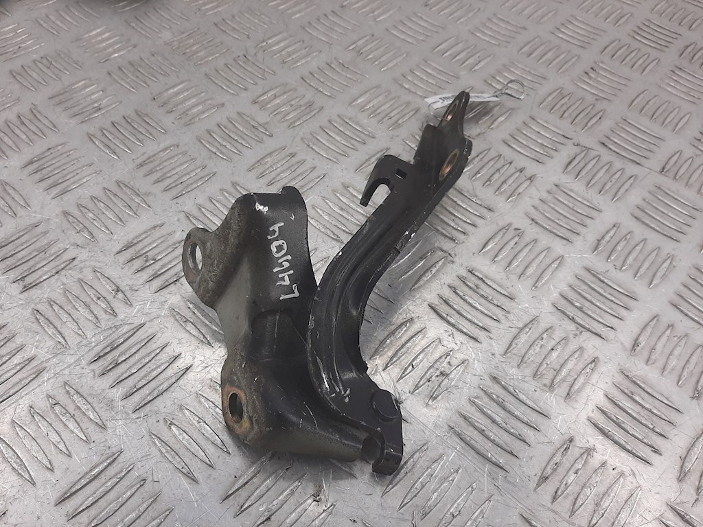 Петля капота левая/правая KIA Magentis 2006-2010