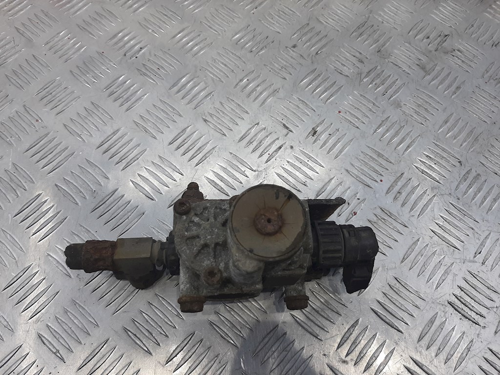 Кран ABS тормозной главный (распределитель) MERCEDES-BENZ Truck Atego II 2004-н.в.