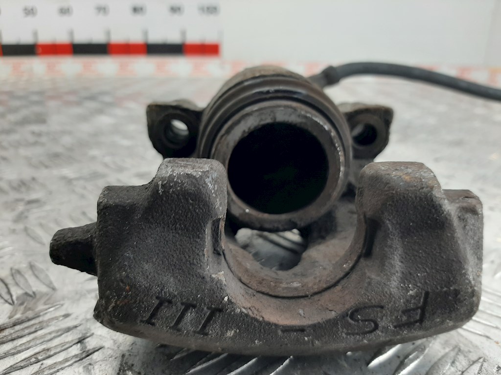 Суппорт передний правый SKODA Octavia A4 1U- 1997-2010