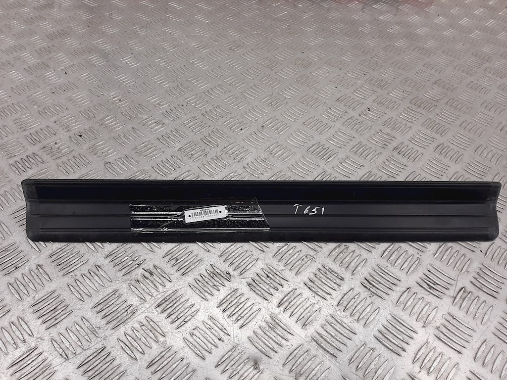 Накладка порога (внутренняя) BMW 3er E46 1998-2006