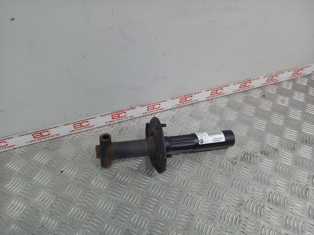 Отбойник бампера задний правый BMW 3-Series (E46) (1998-2007)