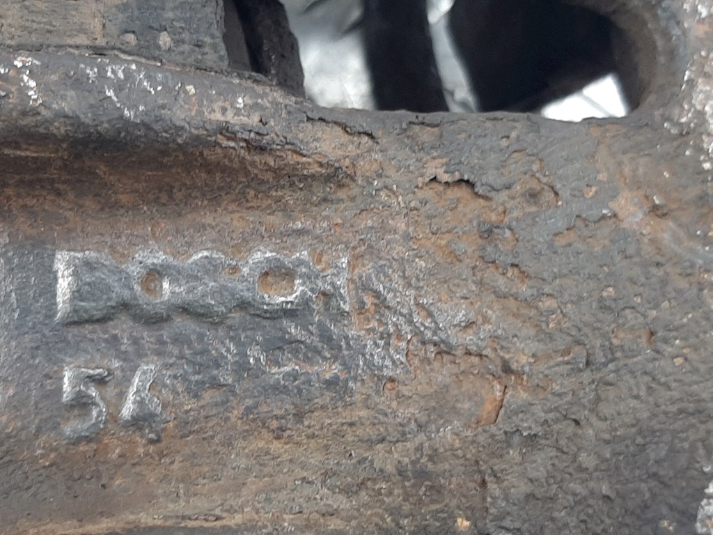 Суппорт передний левый CITROEN Xsara 1997-2000