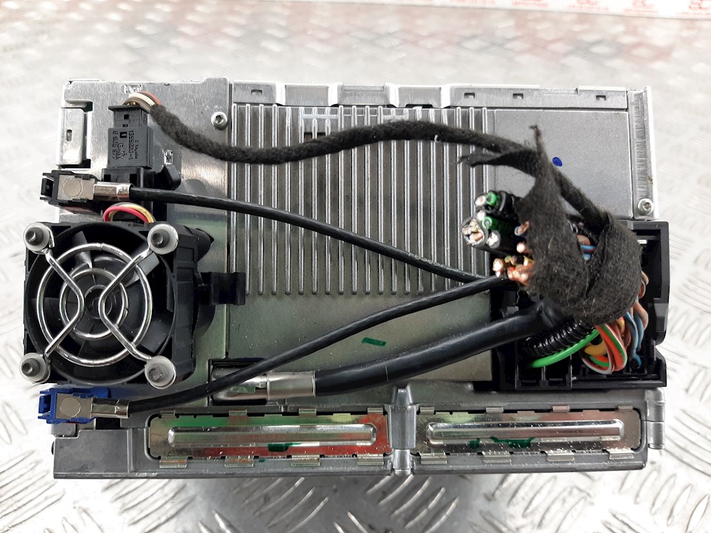 Магнитола BMW X5 E70 2007-2013