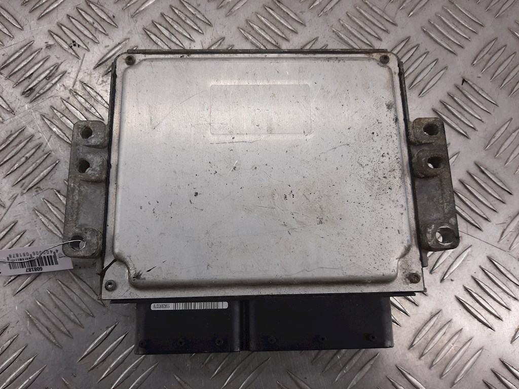 Блок управления двигателя (ЭБУ) KIA Venga 2010-2018