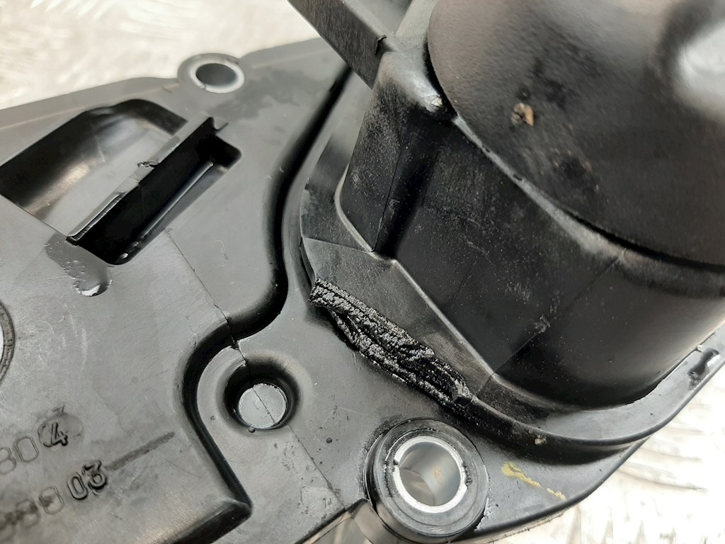 Крышка головки блока (клапанная) CITROEN C4 Picasso 2006-2013