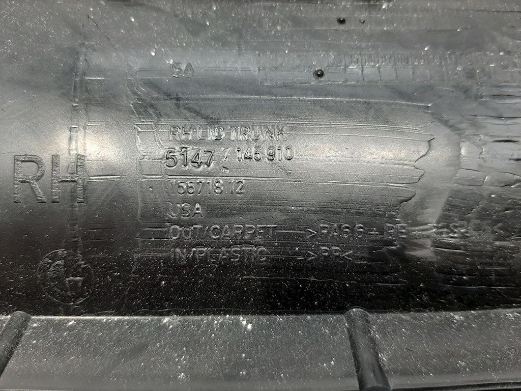 Обшивка багажника BMW X5 E70 2007-2013