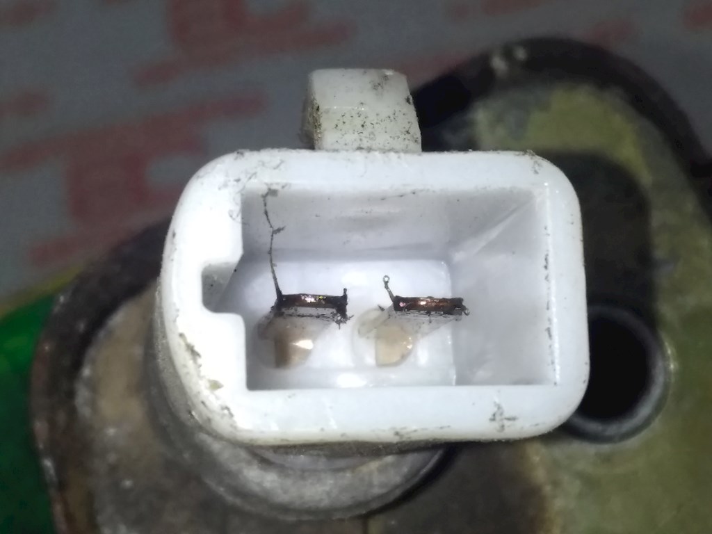 Замок багажника (крышки двери) FORD Explorer 1995-2001