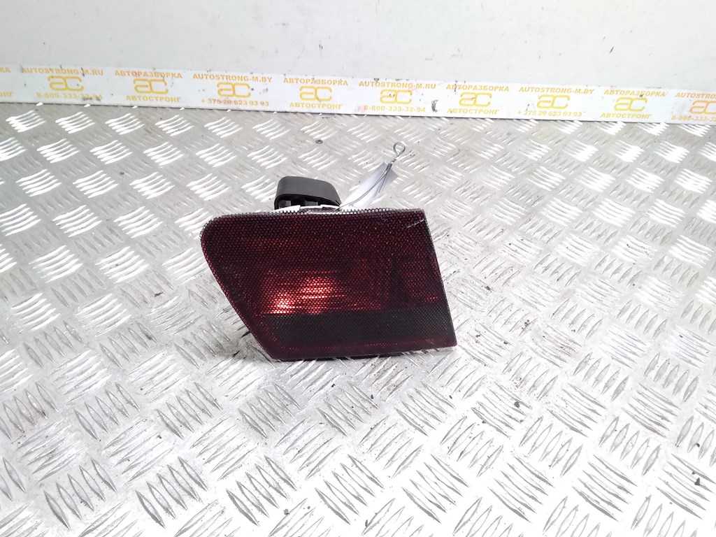 Фонарь крышки багажника левый BMW 3-Series (E46) (1998-2007)