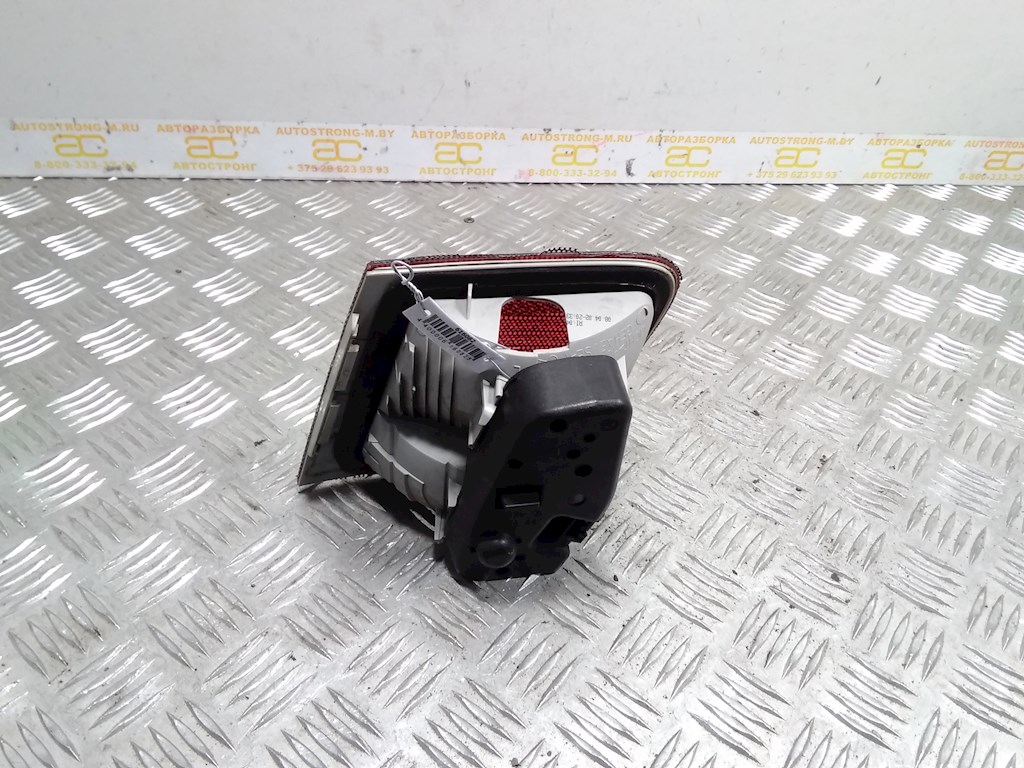 Фонарь задний внутренний левый BMW 3er E46 1998-2006