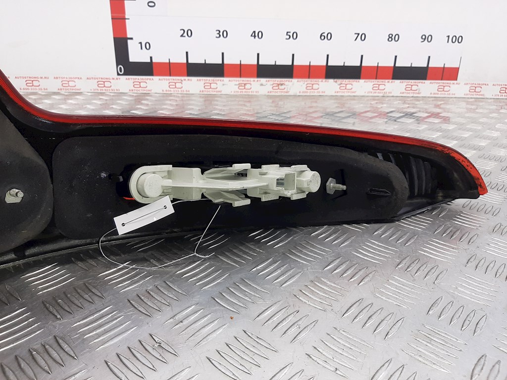 Фонарь задний правый VOLVO V50 I 2004-2012