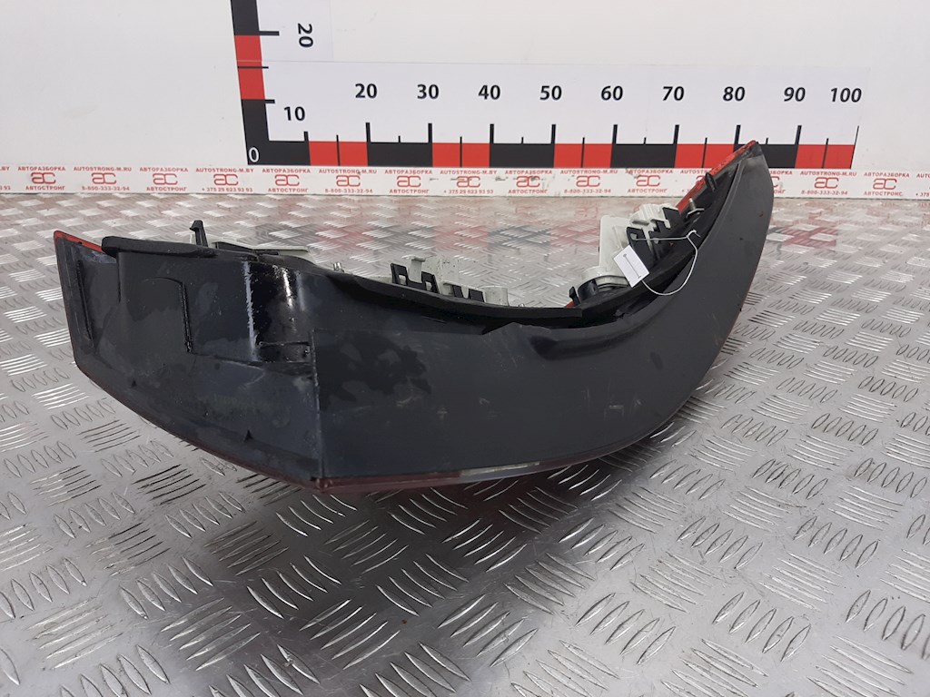 Фонарь задний правый VOLVO V50 I 2004-2012